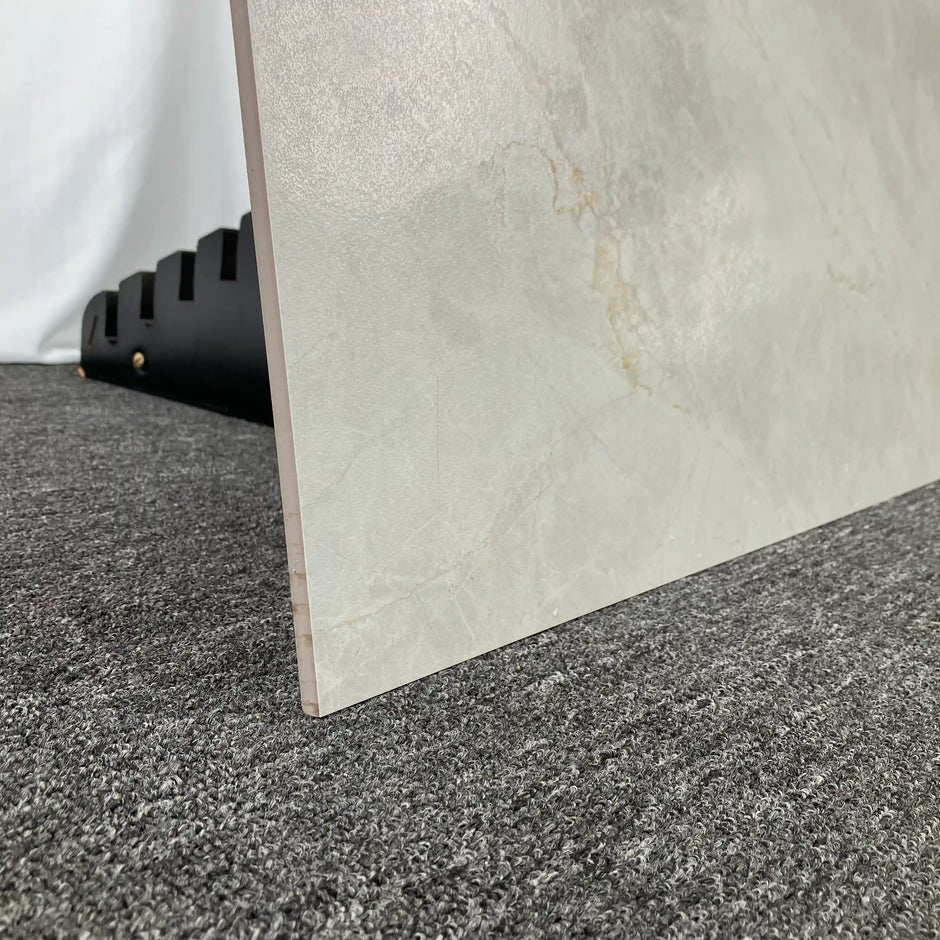 CaesarStone Light 600x600 Lappato