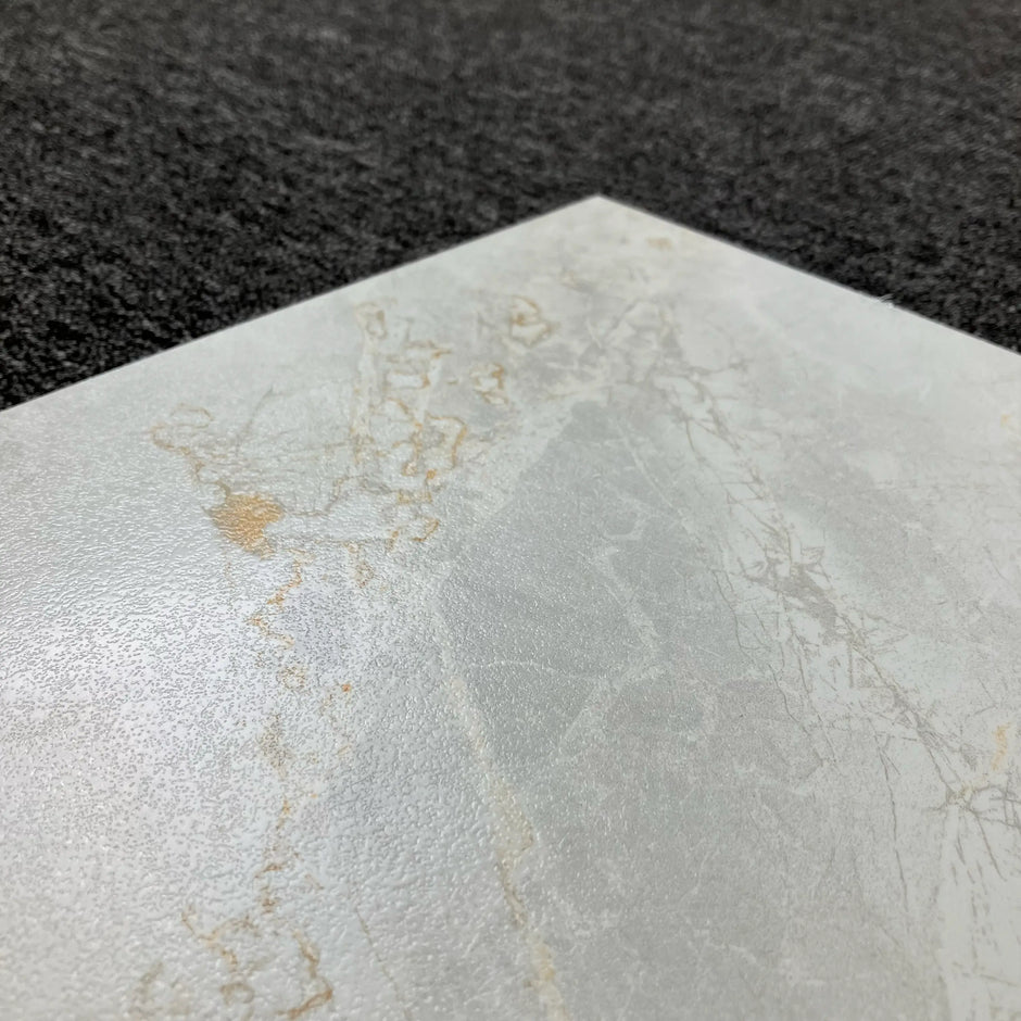 CaesarStone Light  600x1200 Lappato