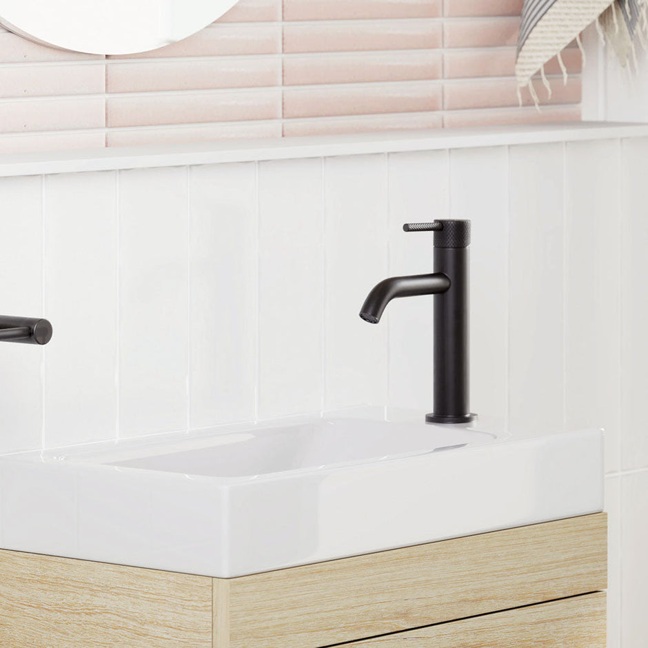 Axle Basin Mixer