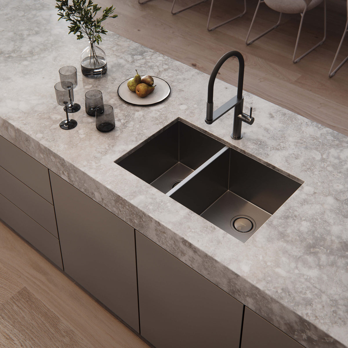 4000 Series 1 and 3/4 Right Hand Bowl Sink - Brushed Carbon