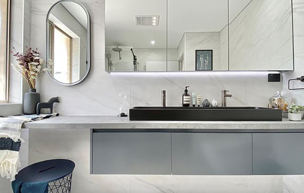 Euromarmo Calacatta Polished Marble Look Porcelain Tiles in a room setting
