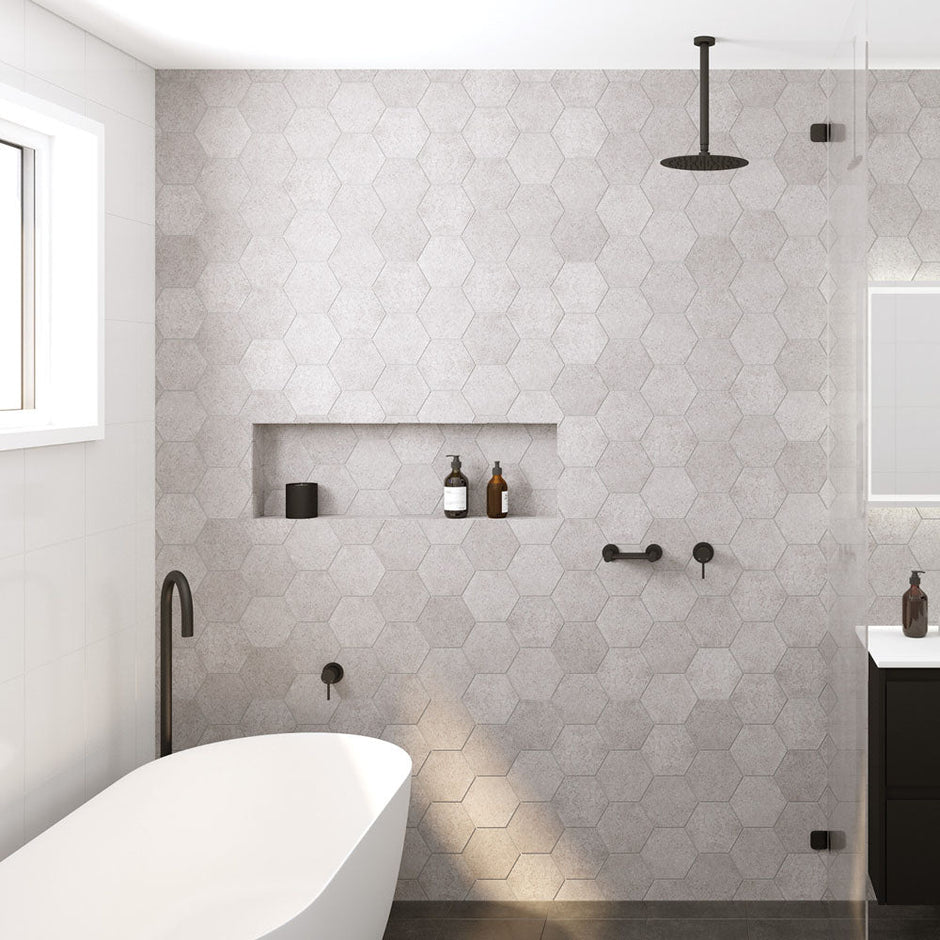 Kaya Ceiling Shower 250mm Head, 350mm Drop