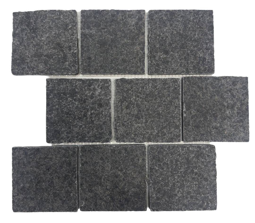 G684 GRANITE LOOK PORCELAIN COBBLES TUMBLED ON MESH CHIP SIZE 100X100X10 MM. SHEET SIZE 300X300X10MM BRICK BOND - ASH BLACK PORCELAIN COBBLES STACK -02