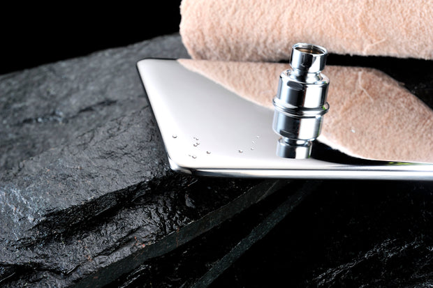 Zenmo Doccia Square Shower Head 6mm Thick lifestyle