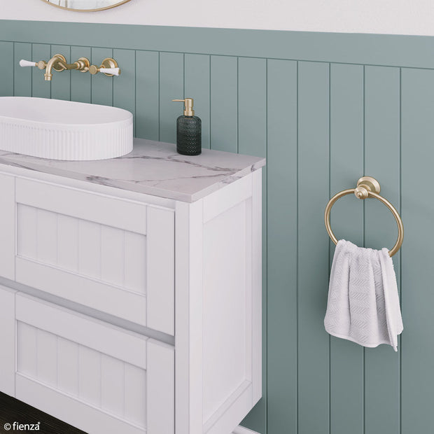 Lillian Towel Ring