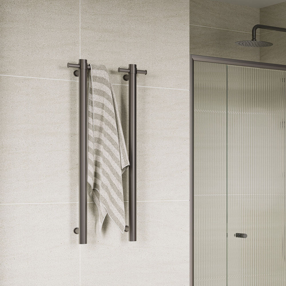 Isabella Vertical Heated Towel Rail, 100 x 900mm