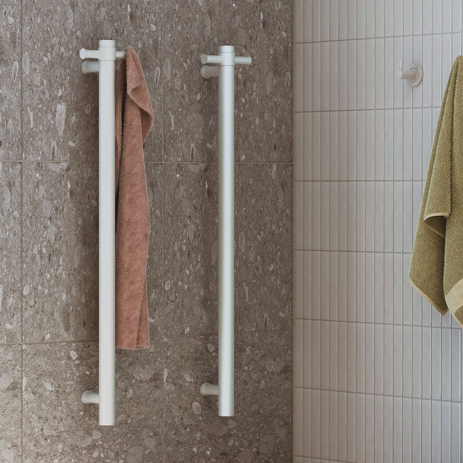 Isabella Vertical Heated Towel Rail, 100 x 900mm
