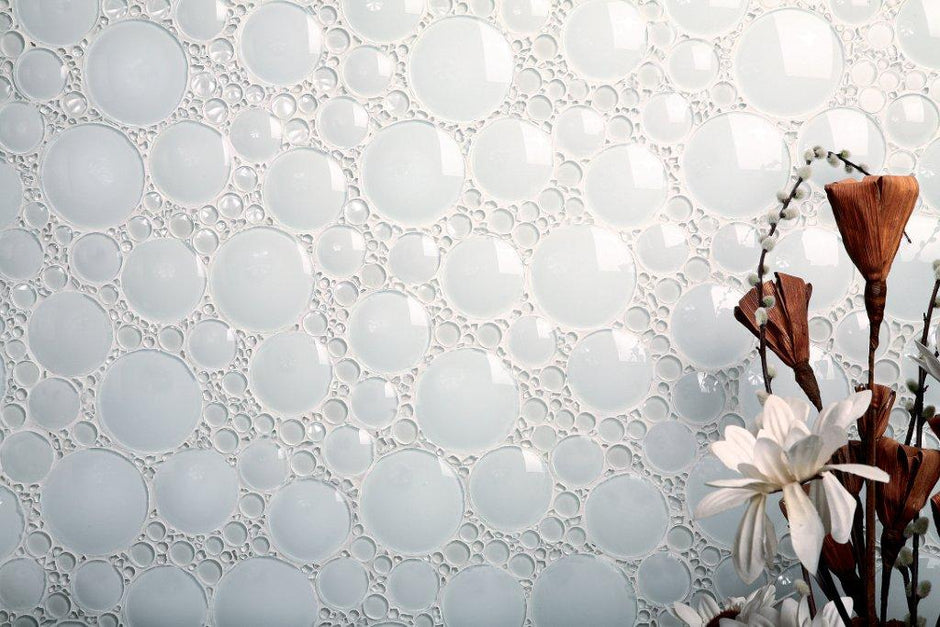 Iceberg Super White 3D Crystal Glass Mosaic in a room setting