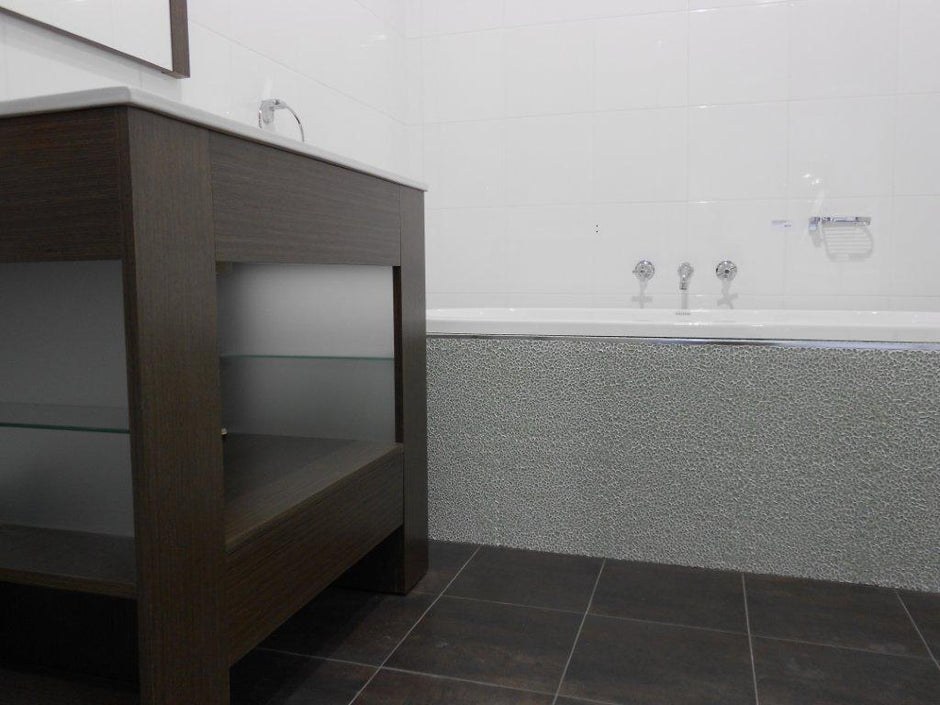 Raindrop Underwater Crystal Glass Mosaic in a room setting