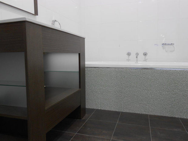 Raindrop Underwater Crystal Glass Mosaic in a room setting