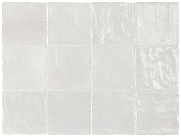 Iris Platinum Pearlescence Pearlescent Wall Tiles in a room setting