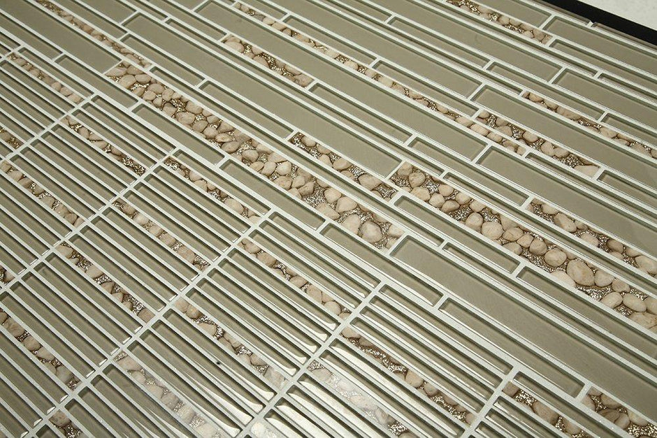 Jewelstone Botticino Gold + es45 Glass and Stone Mosaic in a room setting