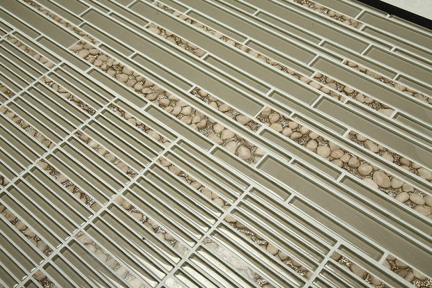 Jewelstone Botticino Gold + es45 Glass and Stone Mosaic in a room setting