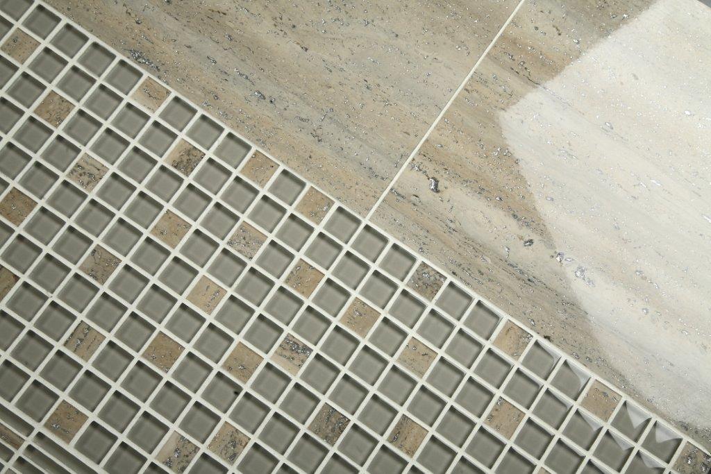 Jewelstone Travertine Gold + es59 Glass and Stone Mosaic in a room setting