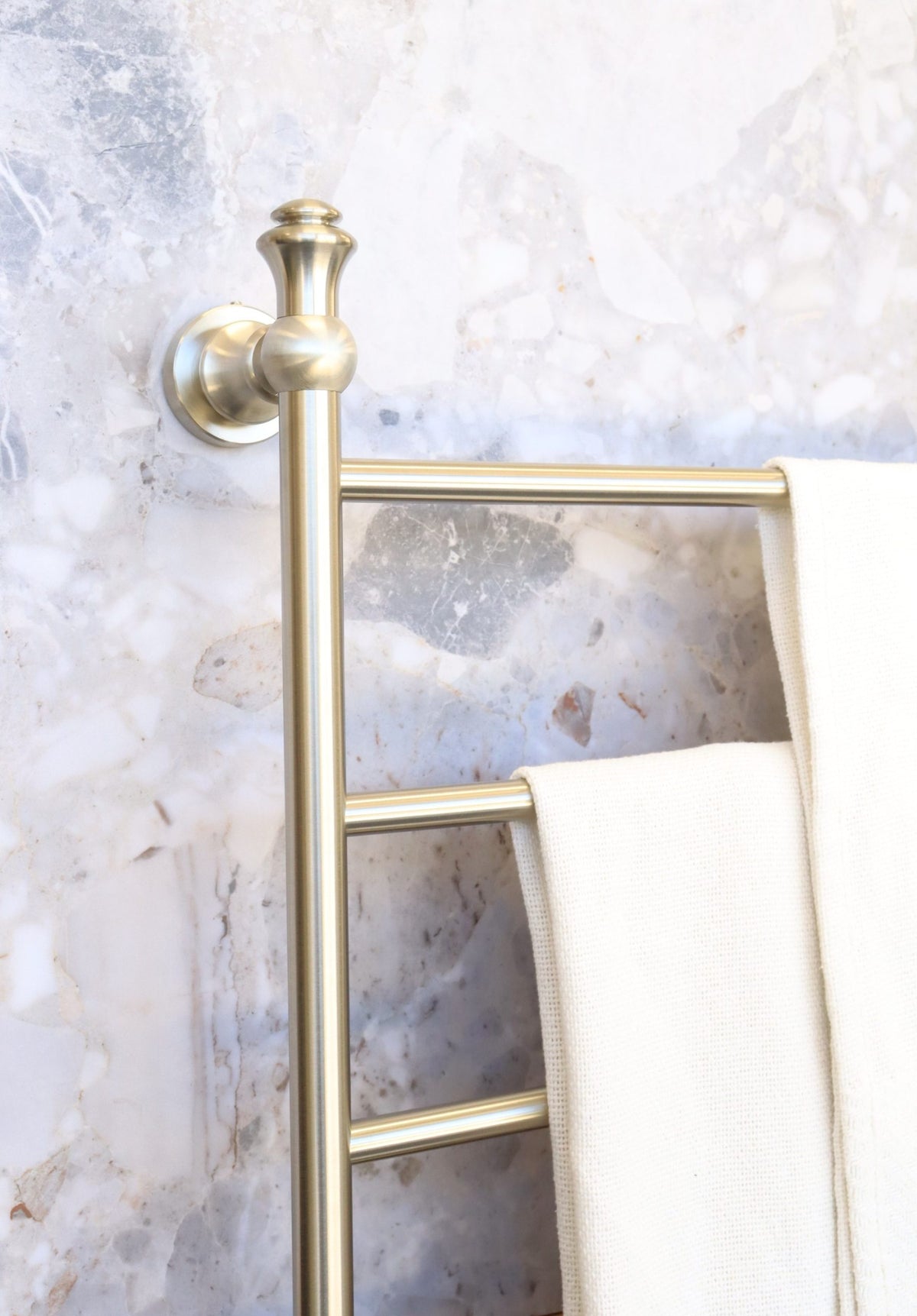 Medoc 6 Bar Heated Towel Rail
