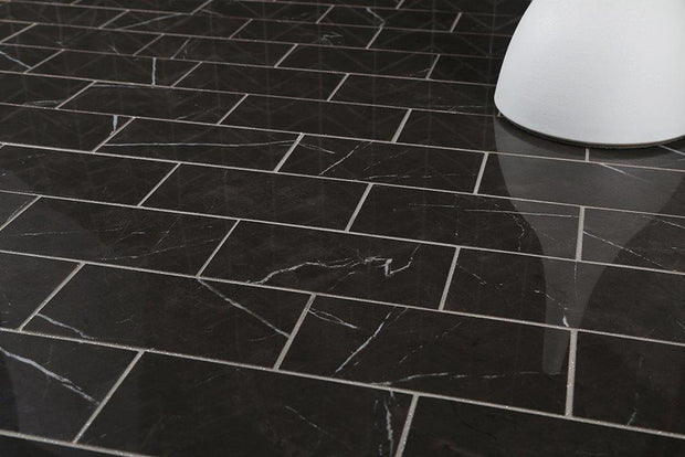 Euromarmo Pietra Grey Porcelain Mosaic 62x72 Hexagon, 339x260 sheetmm in a room setting