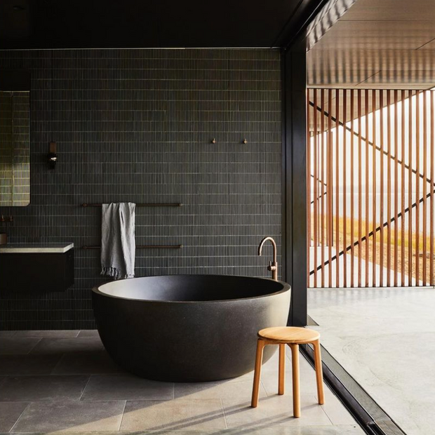 Romeo 1500mm Freestanding Bath