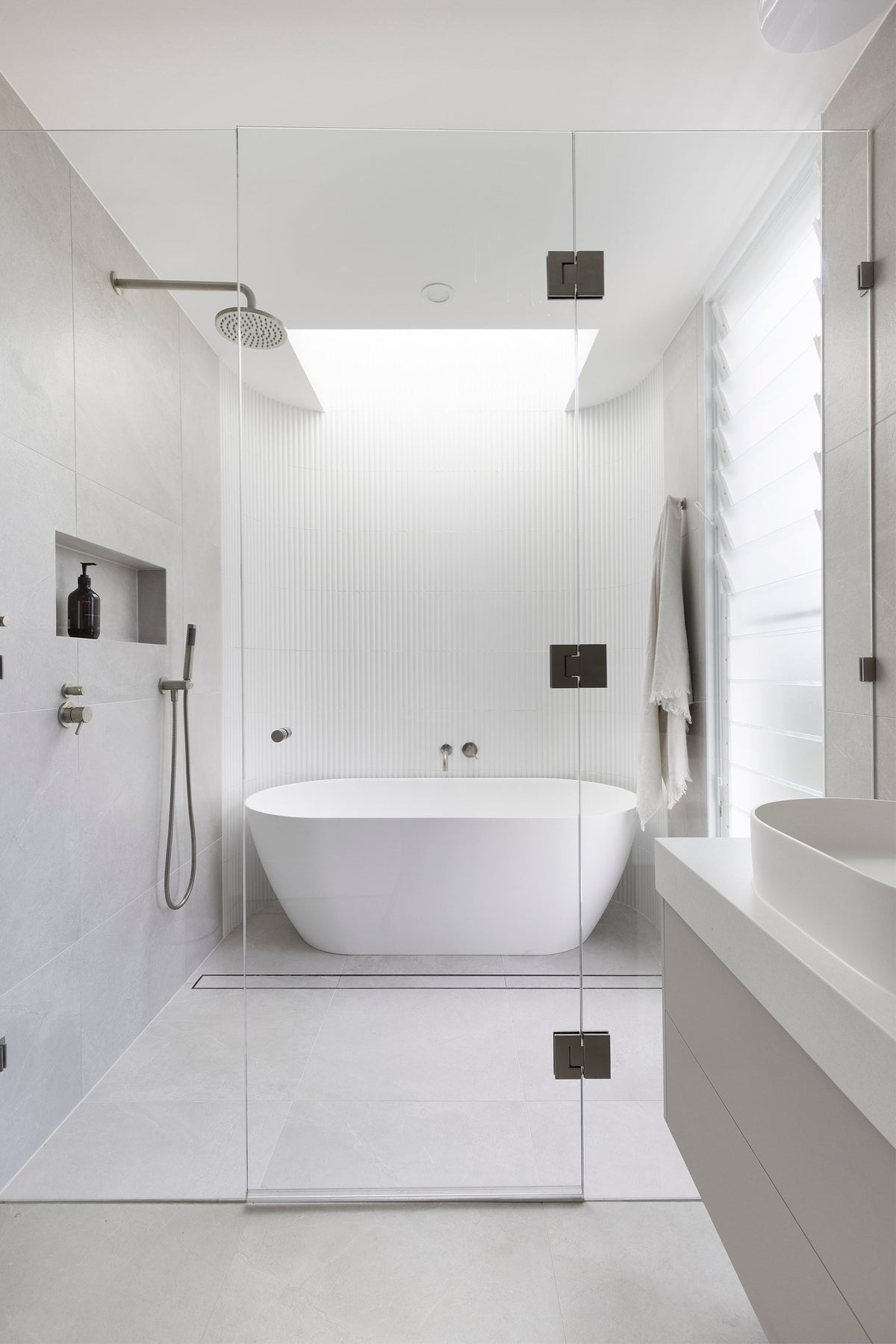 Glass to Glass Shower Door Hinge - Shadow Gunmetal