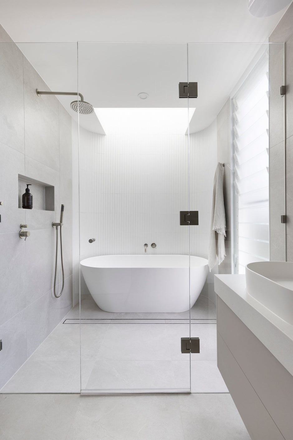 Glass to Glass Shower Door Hinge - Shadow Gunmetal