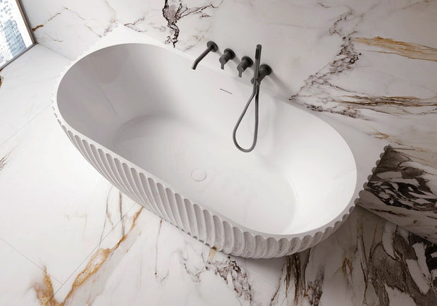 Avia Lamont 1500mm Freestanding Bath lifestyle