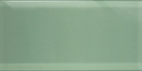 Crystal Water Green Glass Tiles 300x600mm tile