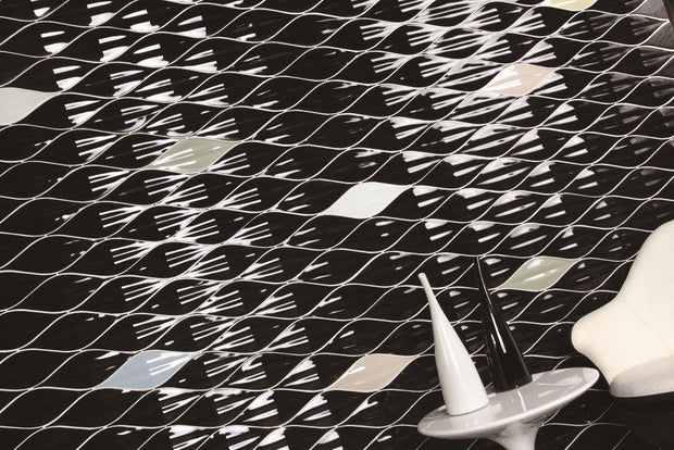 Passion Nero 3D Crystal Glass Mosaic in a room setting
