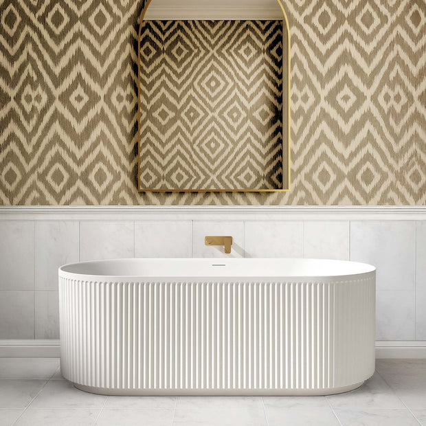 Attica Havana 1700 Gloss White Fluted Bath with Overflow
