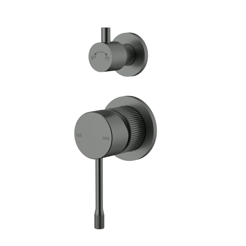 Ikon Linie Wall Diverter Mixer Trim Kit Separate Cover Plate in Gun Metal