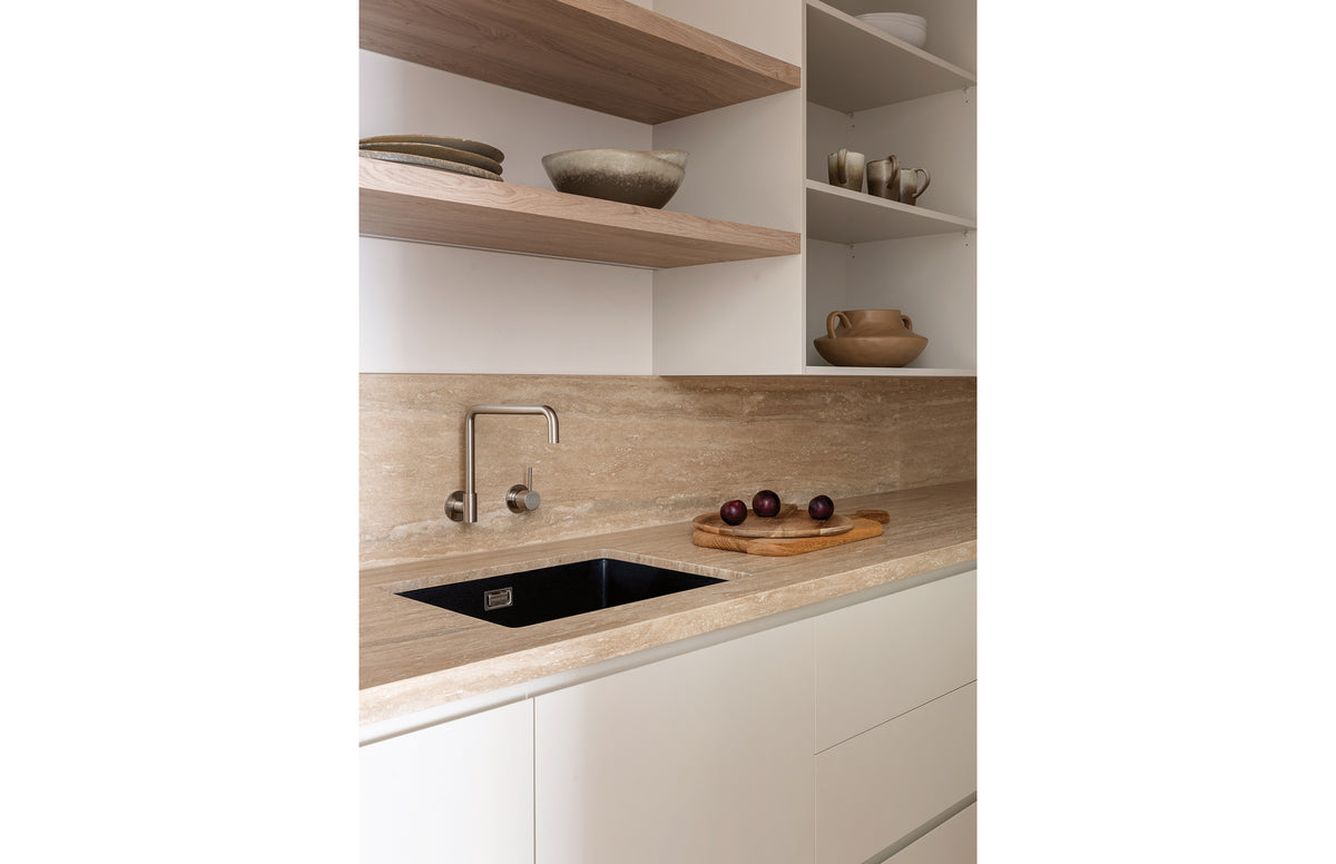 Phoenix 5000 Series Large Single Bowl Sink, Matte White undermount basin