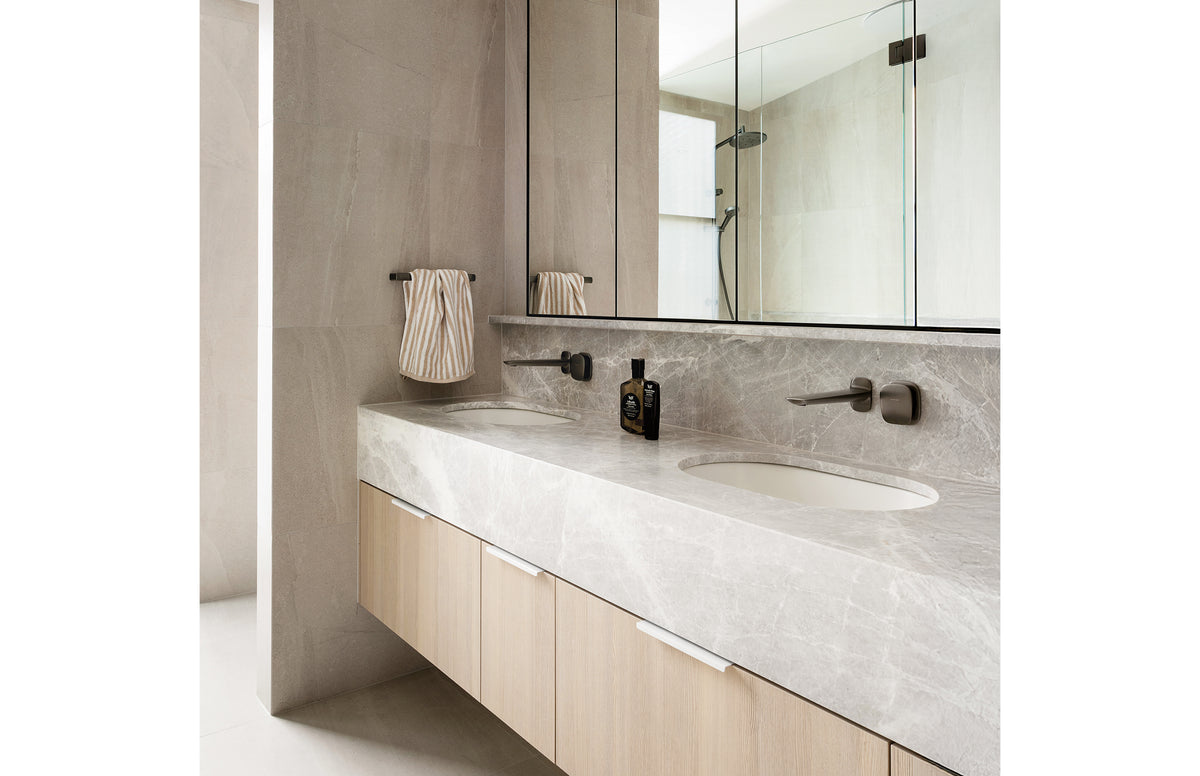 Nuage Hand Towel Rail