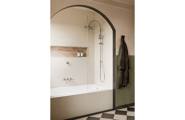 Wiltern Wall Basin / Bath Tap Set 190mm