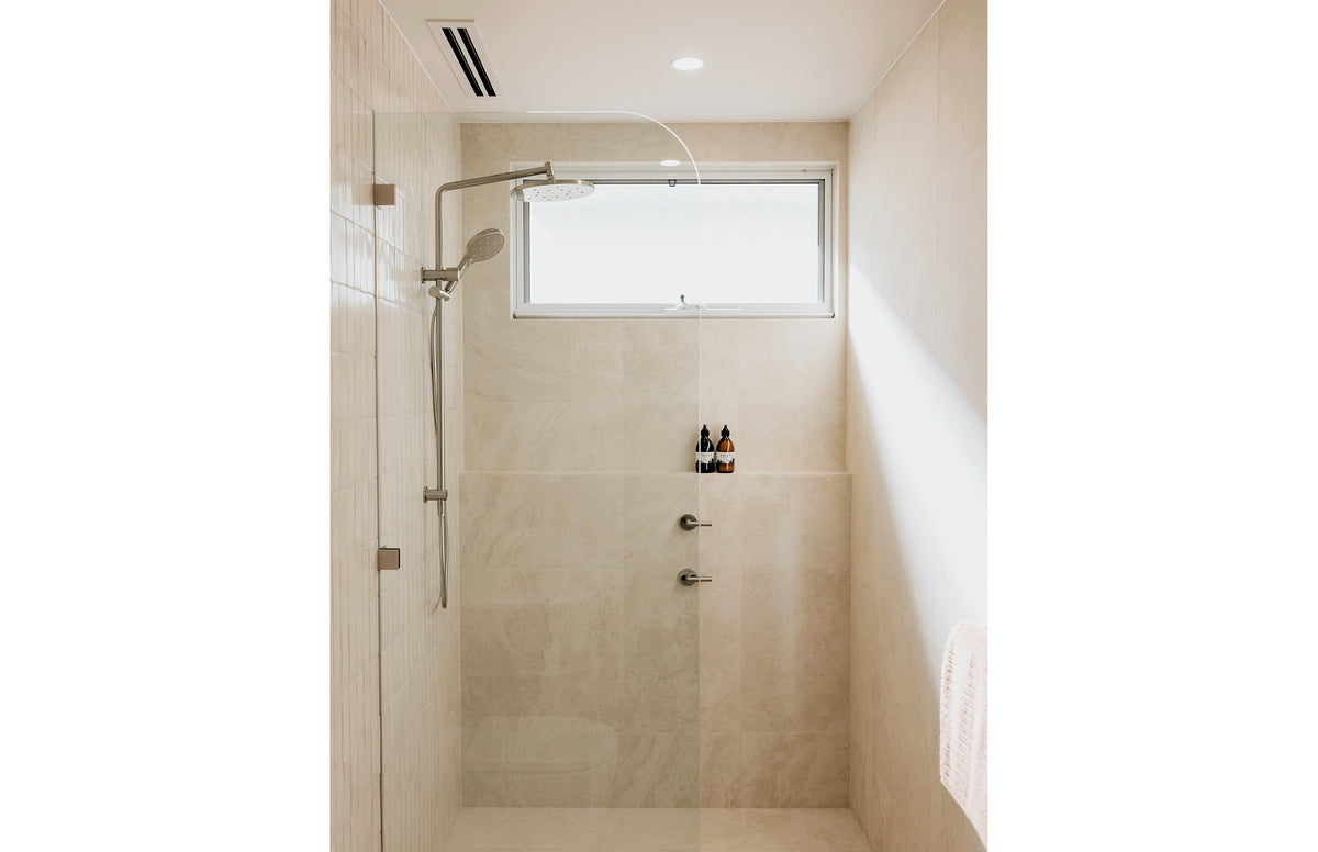Phoenix Ormond Twin Shower shower set