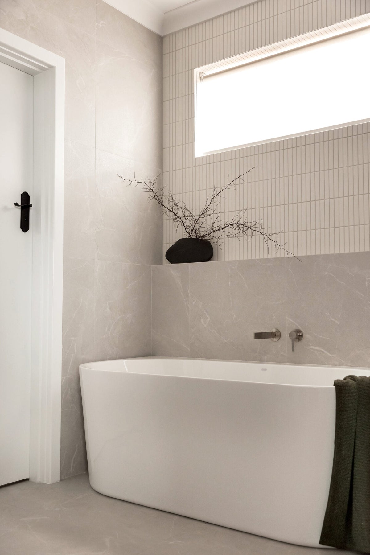 Lexi MKII SwitchMix Wall Bath Mixer Set 200mm (Fit-Off Kit Only)