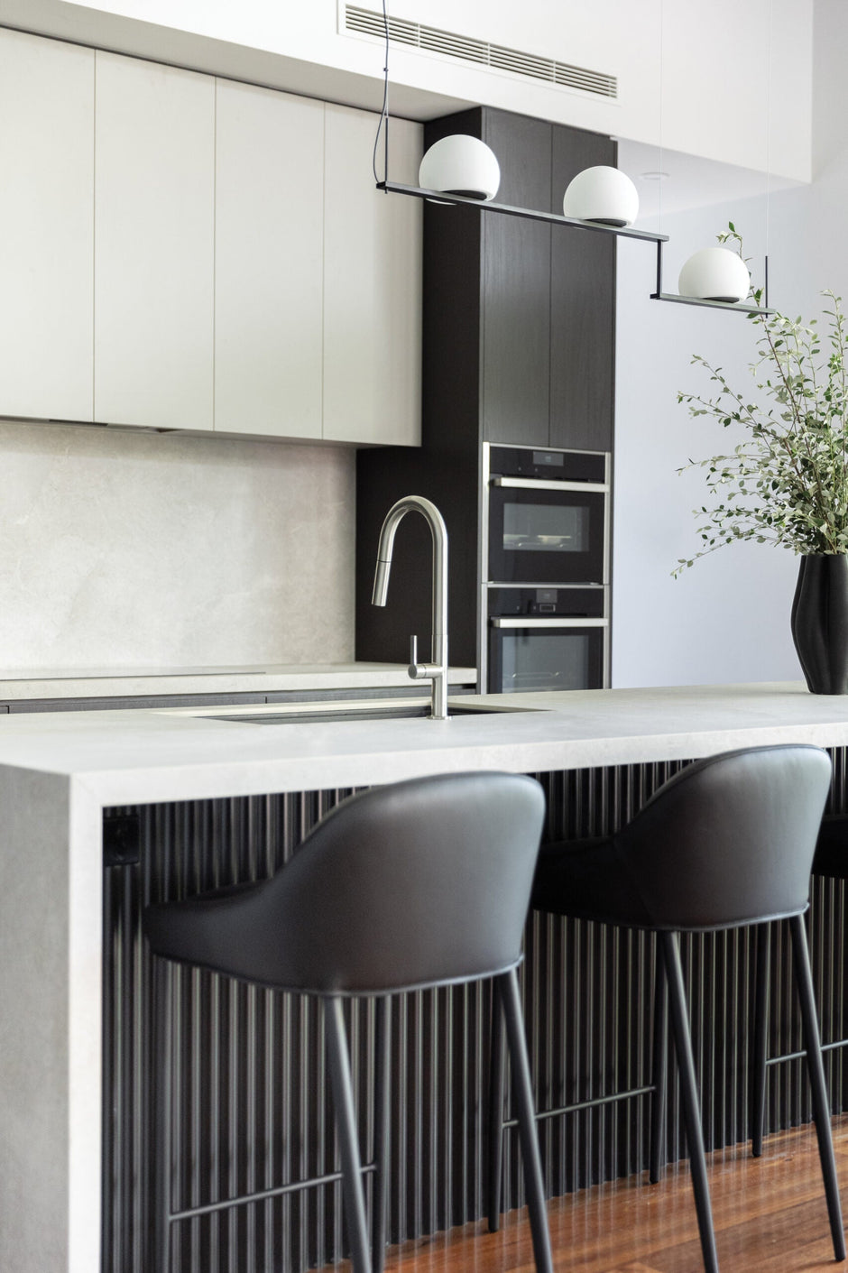 Lexi MKII Pull Out Sink Mixer 200mm