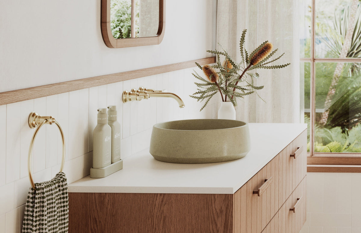 Cromford Wall Basin/Bath Set 180mm