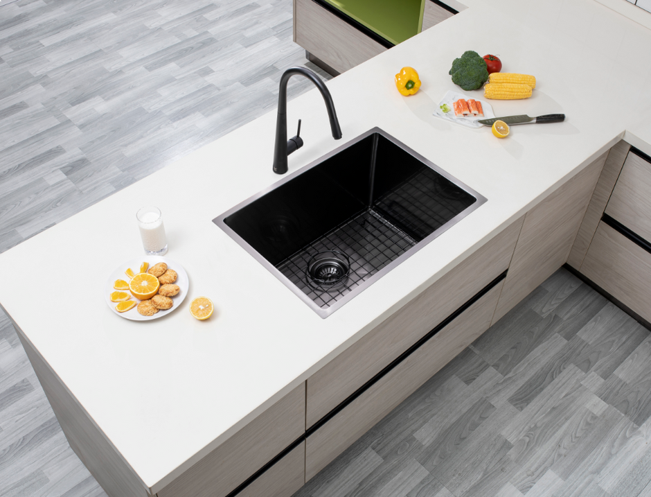 Navona TWM10 Handmade Single Bowl Sink 600 x 450 x 230mm Gunmetal Black