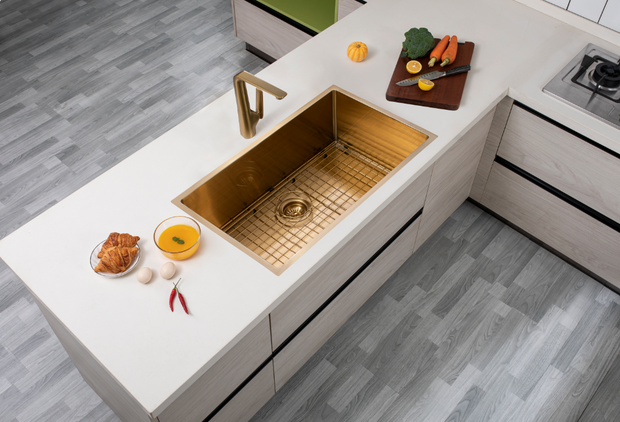 Navona TWM3 Handmade Single Bowl Sink 762 x 457 x 254mm Brushed Gold